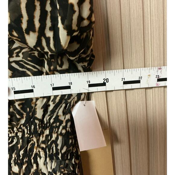 Halogen Beige & Black Animal Lines Long-Sleeve Blouse Size L - Picture 7 of 7